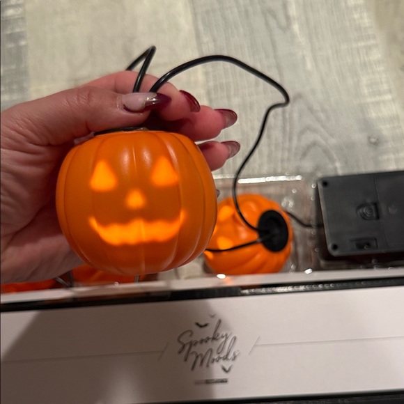 Spooky Moods Pumpkin singing String Lights - Picture 4 of 7